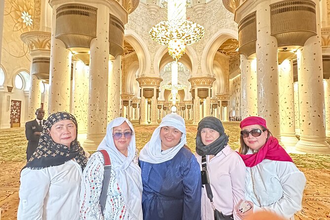 Abu Dhabi Tour with Sheikh Zayed Grand Mosque Visit - Why the mosque makes this Dubai day trip worthwhile