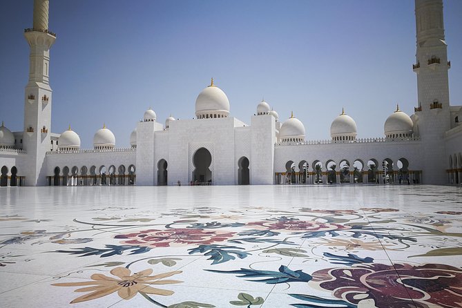Abudhabi Private Layover Tour -6 hours - Old Abu Dhabi appears in the markets and forts