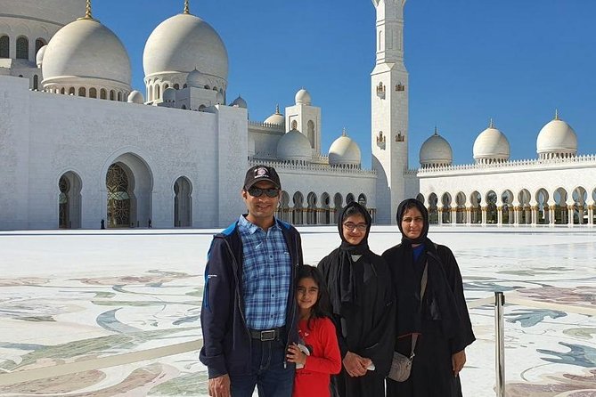 Abudhabi Private Layover Tour -6 hours - Yas Island is a rapid-fire tour of modern Abu Dhabi