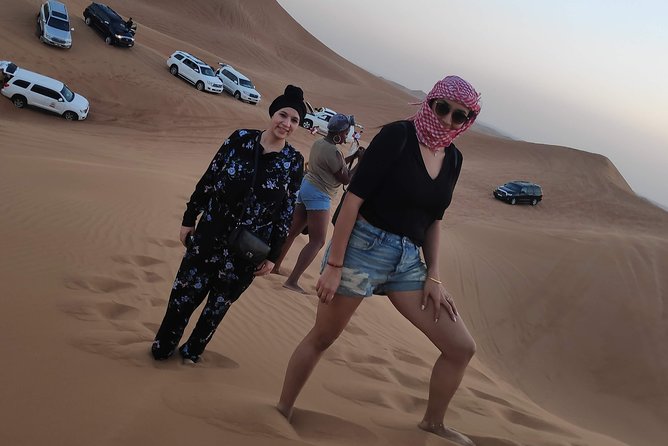 Afternoon Dune Drive Safari with SunSet Photo & Sand Boarding - How the guides shape the experience