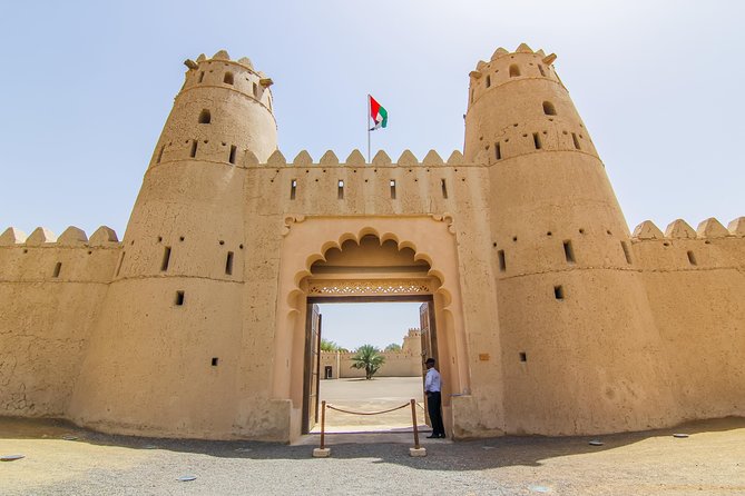 Al Ain City Sightseeing tour with Lunch from Dubai - Al Ain Oasis and the falaj water channels