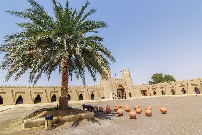 Al Ain City Sightseeing tour with Lunch from Dubai - Al Jahili Fort and the Thesiger exhibition