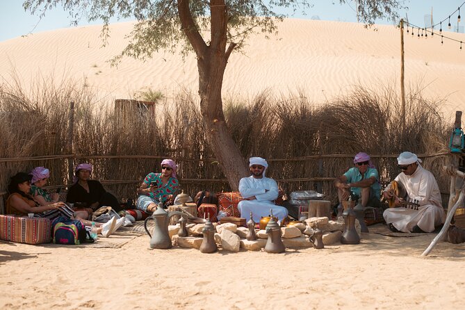 Al Marmoom Oasis Luxury Tent with Bedouin Dinner - Emirati dinner with music and fire