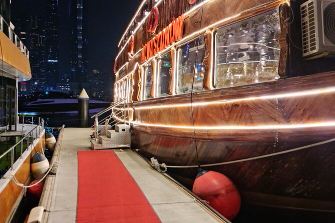 Alexandra Dhow cruise Dinner Dubai Marina(International buffet) - Entertainment and evening atmosphere