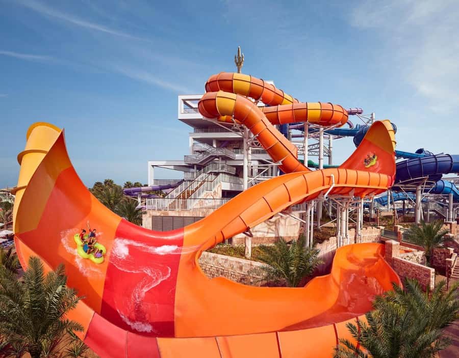 Aquaventure World Waterpark Ticket at Atlantis Dubai - Lost Chambers Aquarium and animal areas