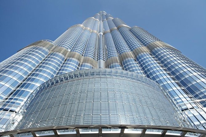 At the Top, Burj Khalifa 124/125 - The ticket pickup deserves careful attention