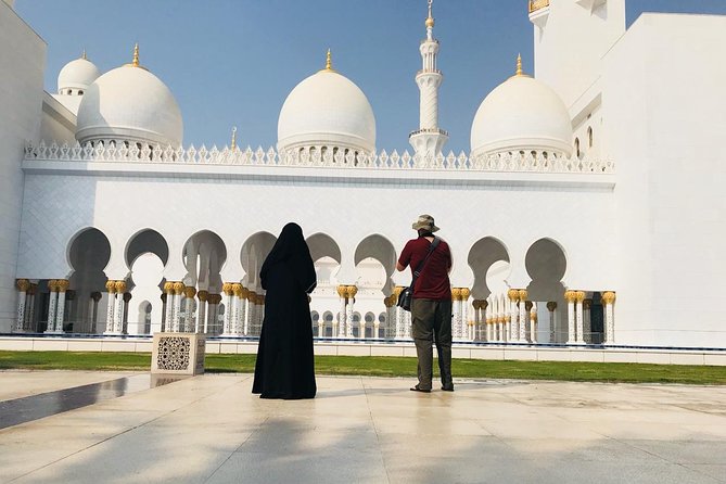 Best Attractions of Abu Dhabi City Day Trip from Dubai - Sheikh Zayed Grand Mosque: the reason to make the trip
