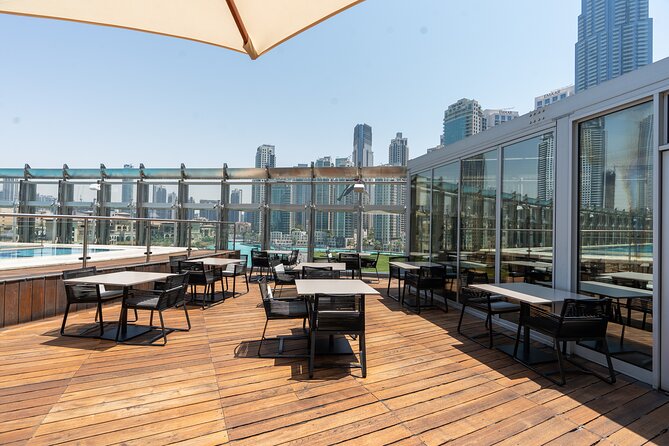 Burj Khalifa 125th Floor, Lunch or Dinner at Rooftop Burj Club - Pickup, meeting point, and group size