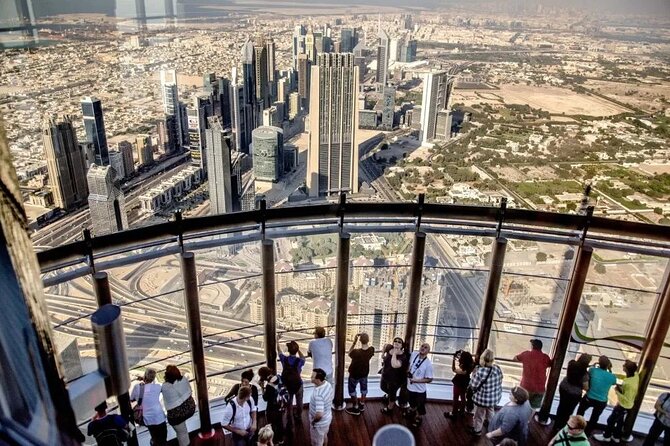 Burj Khalifa: At The Top Observation Deck Admission Ticket - Using the high-tech telescopes