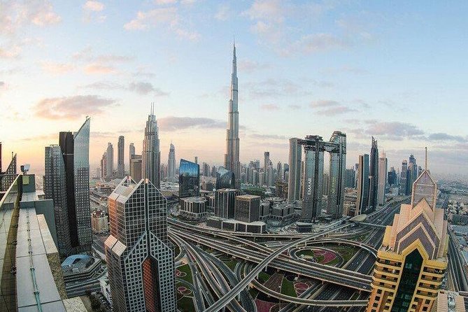 Burj Khalifa, Dubai Aquarium & UWZ with Penguin Cove Tickets - Is the $118.75 price good value?