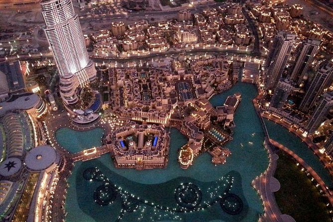 Burj Khalifa Level 124 'At the Top' Entrance Ticket with One-way Transfer - How long you need at the top