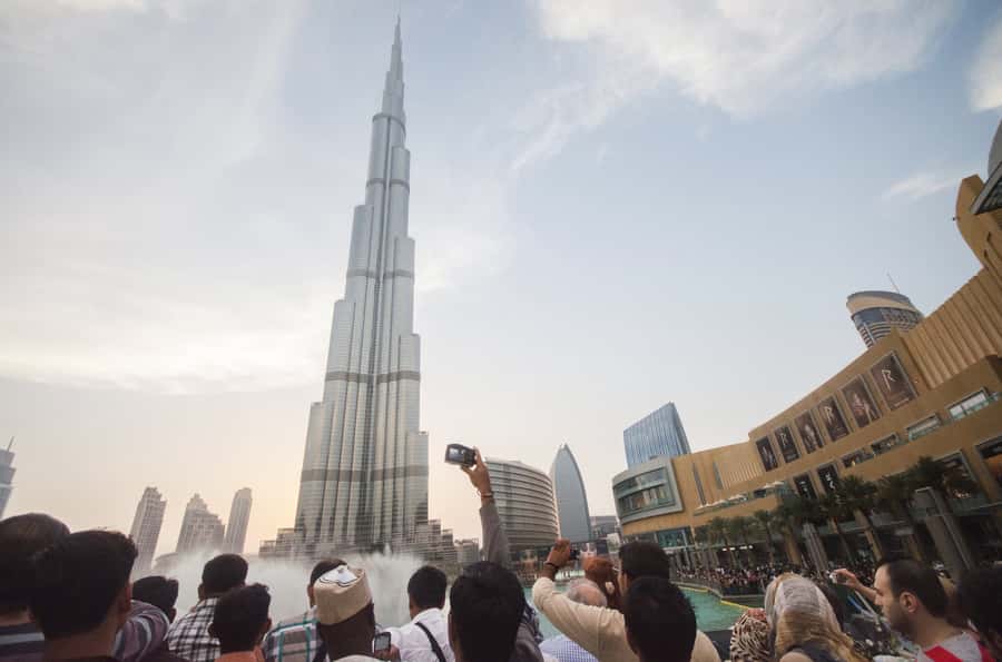 Burj Khalifa Ticket with 1-Way Transfer - Inside Dubai Mall, allow time to find the entrance