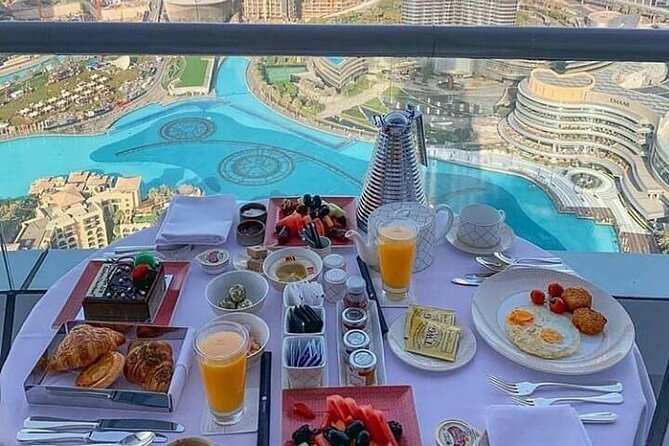 Burj Khalifa Ticket with The Cafe Treat - Choosing sunset or a non-prime-hour slot