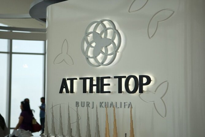 Burj Khalifa Ticket with The Cafe Treat - The people behind the booking help