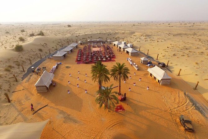 Caravanserai Exclusive Safari - Live entertainment after dark
