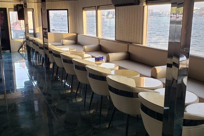 Catamaran Cruise with Dinner at Al Seef Dubai - Group size, comfort, and the feel of the evening