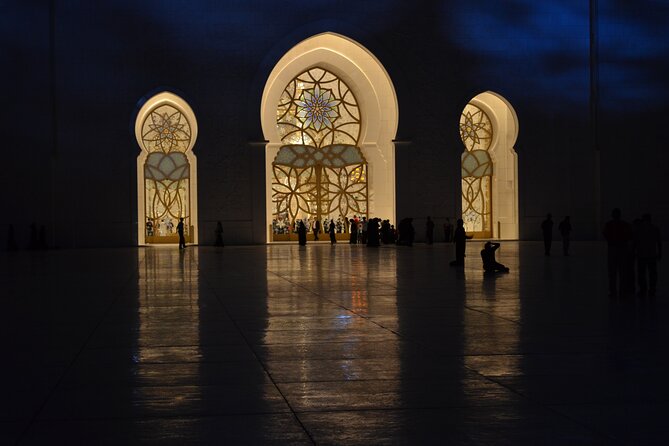 Combo Tour: Abu Dhabi Grand Mosque & Half-Day Dubai City Tour - The morning journey to Sheikh Zayed Grand Mosque