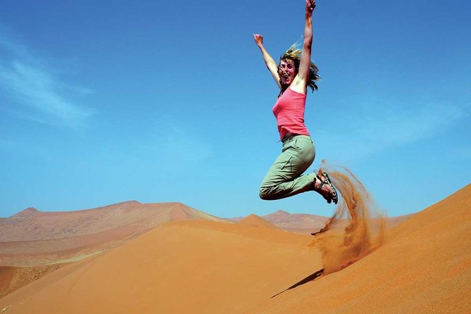 Combo Tour - Dubai Desert Safari and Dhow Cruise Dinner - Barbecue dinner and desert performances