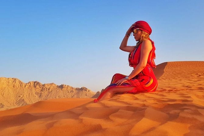 DEAL: Sheikh Zayed Grand Mosque and Dubai Red Dunes with BBQ Dinner - The afternoon switch to the desert