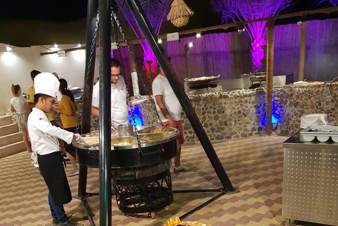 Desert Safari Dubai Luxury Tour - Arabic coffee, BBQ dinner, and evening shows