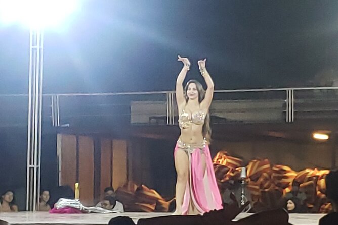 Desert Safari Dubai with Buffet Dinner & 3 live shows - Why Lahbab’s red dunes make the outing special