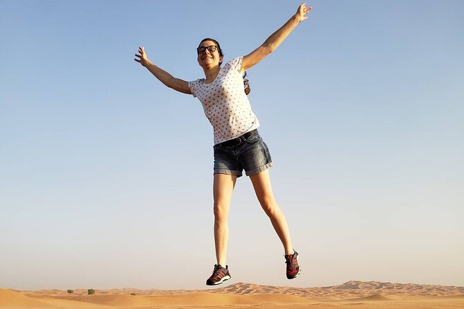 Desert Safari Dubai with Buffet Dinner & 3 live shows - Three live shows, each with a different feel