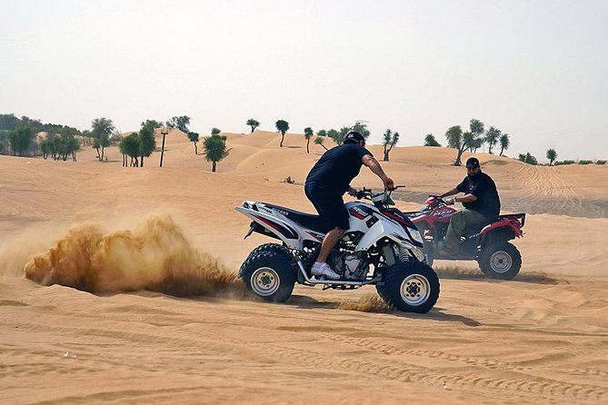 Desert Safari in 4X4 through Lahbab Desert with BBQ Dinner - Why Lahbab makes a better desert backdrop