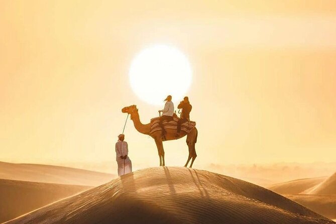 Desert Safari in Dubai - Camel riding, henna, and Arabic costume photos