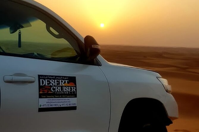 Desert Safari in Dubai - BBQ dinner and a full evening of shows