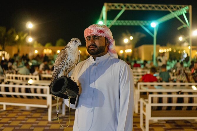 Desert Safari In Dubai With BBQ Dinner, Dune Bashing Ride - BBQ dinner with vegetarian choices