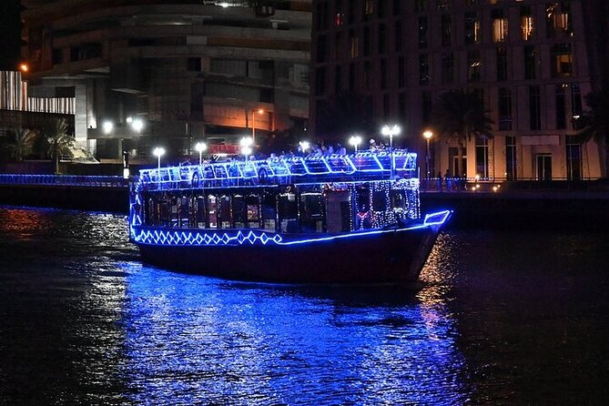 Dhow Cruise at Dubai Marina with Dinner - The red-carpet welcome and first views