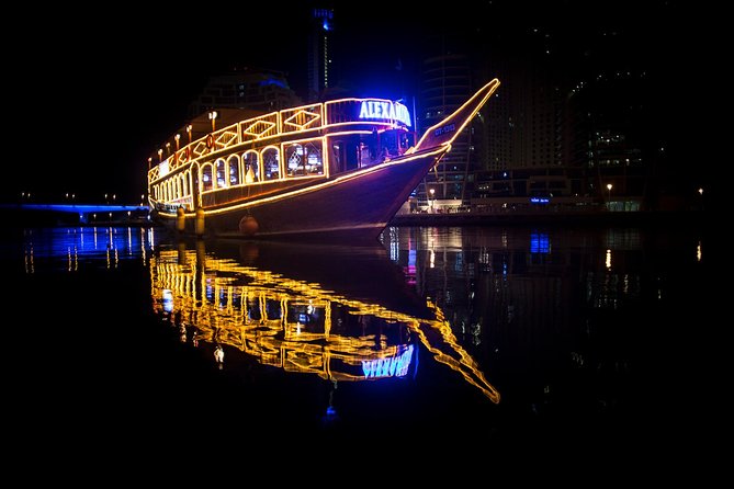 Dinner Cruise in Dubai Marina onboard Alexandra Dhow - Finding Marina Promenade before departure