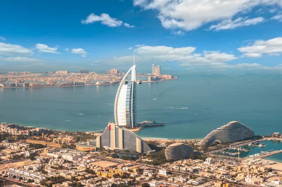 Dubai: 17-Minute Helicopter Tour over Palm Jumeirah - The World islands, Jumeirah Beach, and Port Rashid