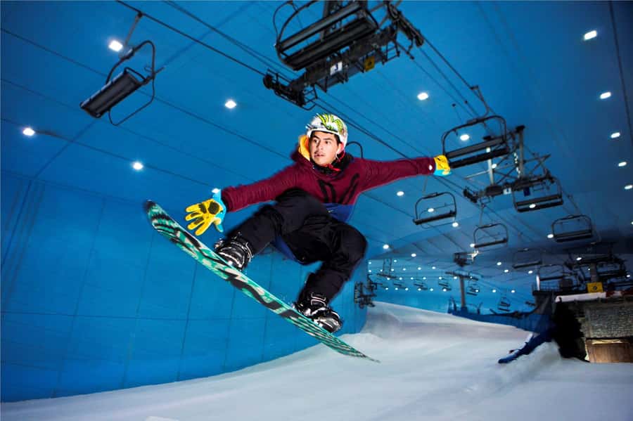 Dubai: 2-Hour or Full-Day Slope Session at Ski Dubai - What else you can do inside the snow hall