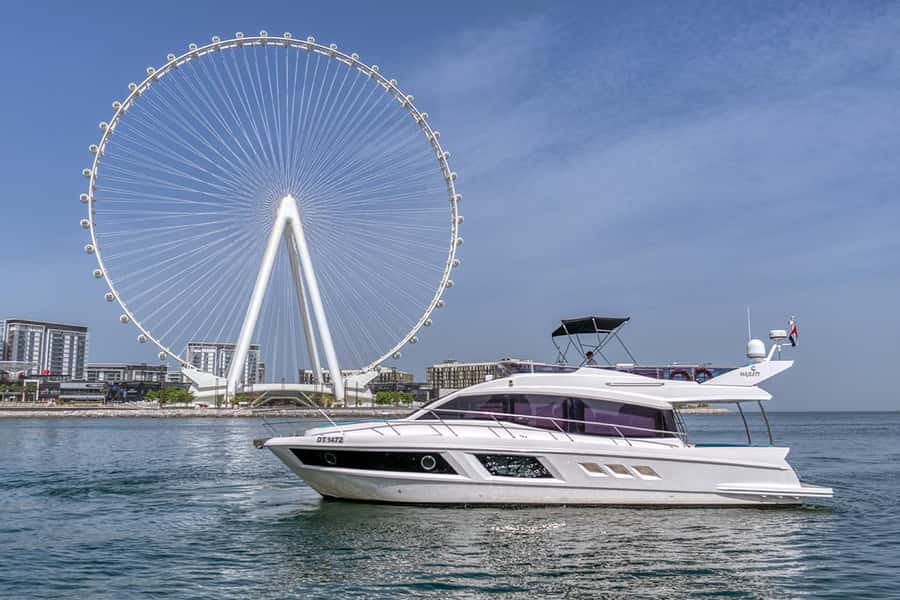 Dubai: 2-Hour Private Yacht Cruise around Burj Al-Arab - Finding your favorite place aboard the 48-foot yacht