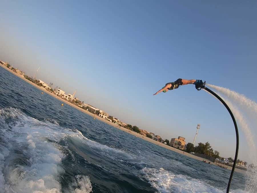 Dubai: 30–Minute Flyboard Experience - The safety briefing comes before the excitement