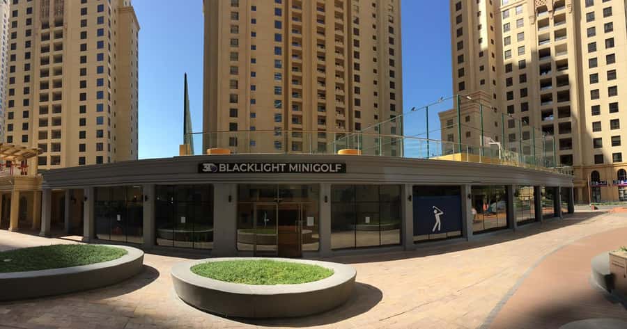 Dubai: 3D Glow-in-the-Dark Blacklight Mini Golf Experience - Three rooms and 18 holes with changing themes