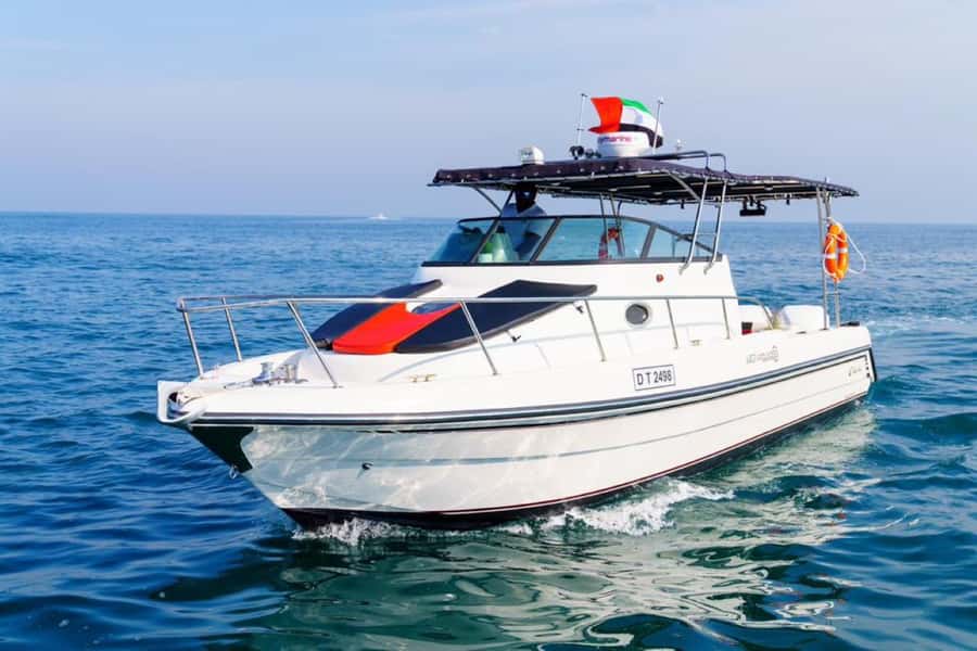 Dubai: 4-Hour Deep Sea Fishing, Trolling, Casting - Atlantis photo stop and the open-water run
