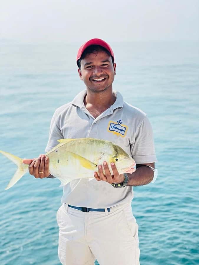 Dubai: 4-Hour Private Deep Sea/Trolling Fishing Trip - A private Beneteau for up to six people