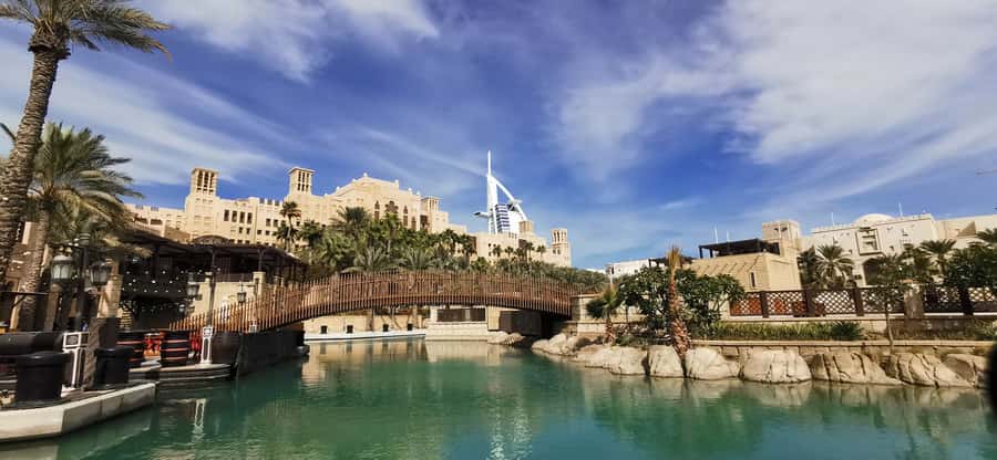 Dubai: 4-Hour Semi Private City Tour and Burj Khalifa Ticket - Dubai in four hours: what this tour is really trying to do