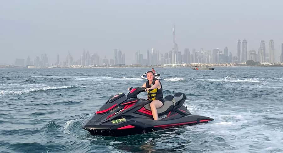 Dubai: 45-Minute Jet Ski Ride - The safety briefing before the throttle