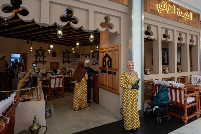 Dubai: Abu Dhabi Trip with Lunch at Al Khayma Heritage Restaurant - Qasr Al Watan: grand rooms and national identity