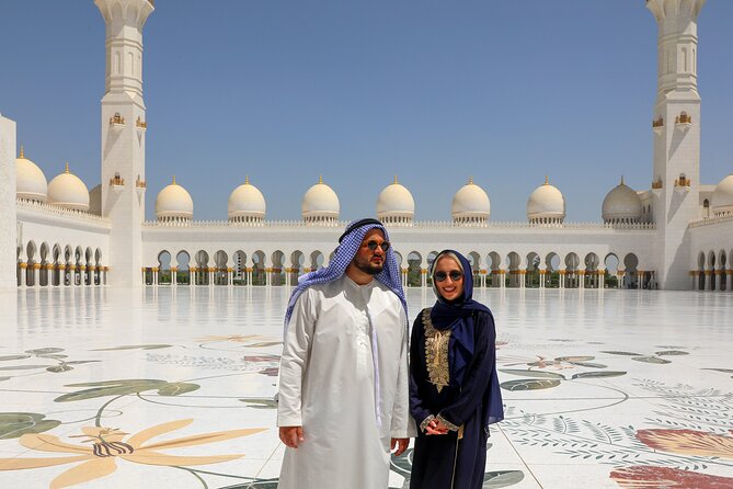 Dubai: Abu Dhabi Trip with Lunch at Al Khayma Heritage Restaurant - Lunch at Al Khayma Heritage Restaurant