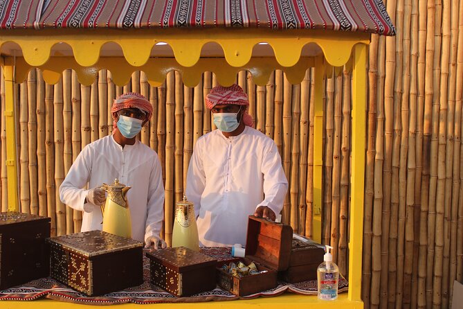Dubai Afternoon Desert Safari and BBQ Dinner - BBQ Dinner and Evening Shows