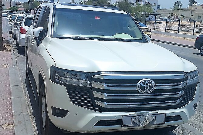 Dubai Airport (DXB): Private Arrival or Departure Transfers - A calm start after DXB customs