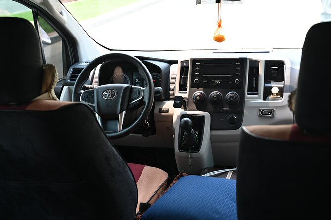 Dubai Airport (DXB): Private Arrival or Departure Transfers - Why the drivers matter so much