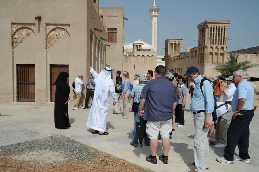 Dubai: Al Fahidi Historical District Heritage Tour - Expect a conversation, not just a walk