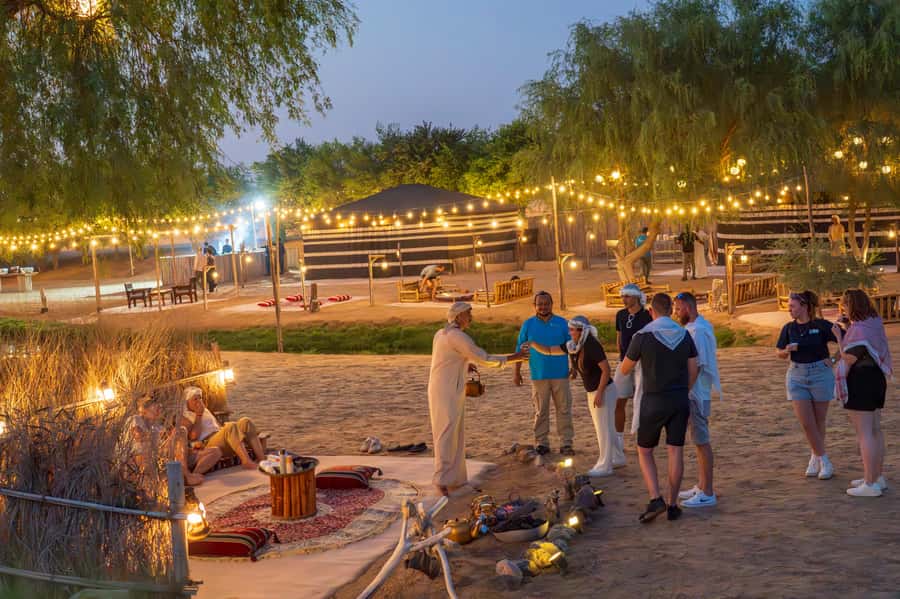 Dubai: Al Marmoom Oasis Camp Experience with Bedouin Dinner - Reaching Al Marmoom from Last Exit Al Qudra