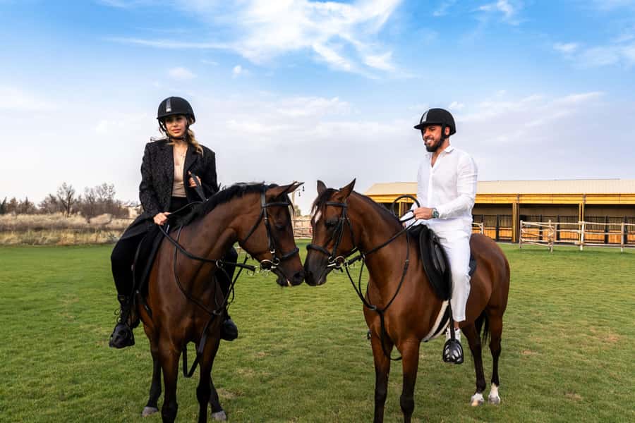 Dubai: Al Marmoom Oasis Horse Riding Experience with Snack - Refreshments and the slower side of the visit
