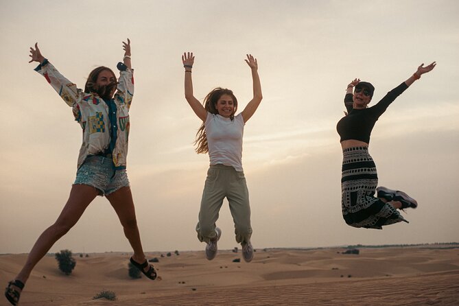 Dubai: Al Marmoom Oasis Vintage Safari: Camels, Stargazing & Meal - Who Will Enjoy This Safari Most?